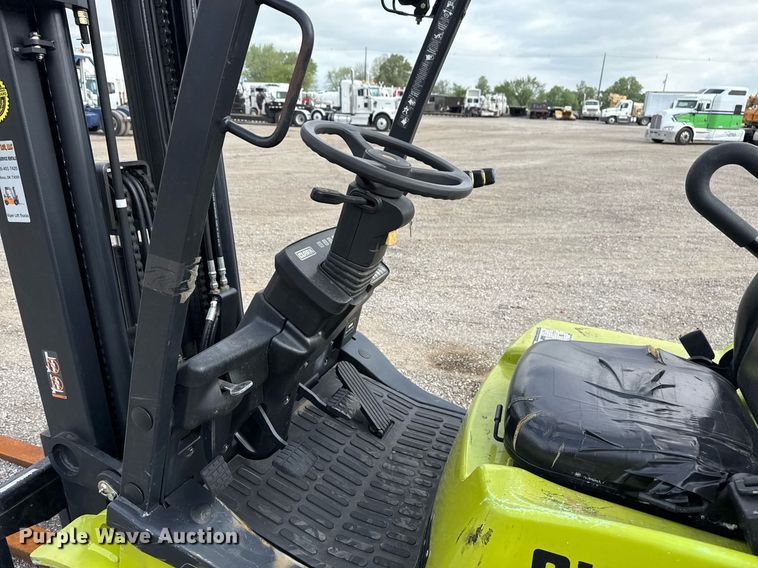image for item EG5778 2008 Clark C25CL forklift