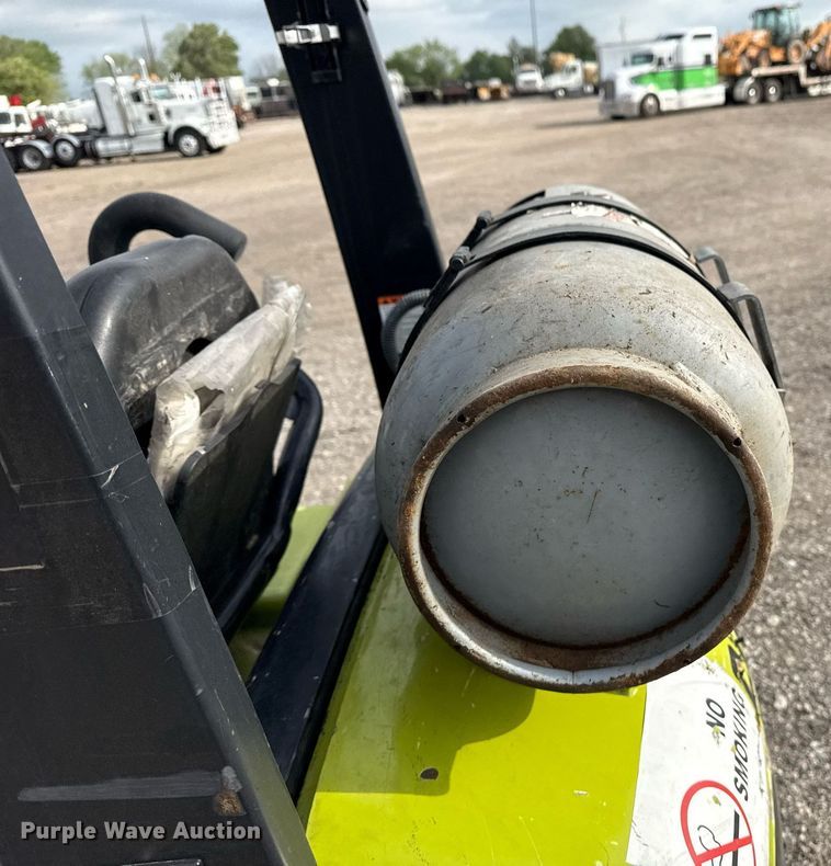 image for item EG5778 2008 Clark C25CL forklift