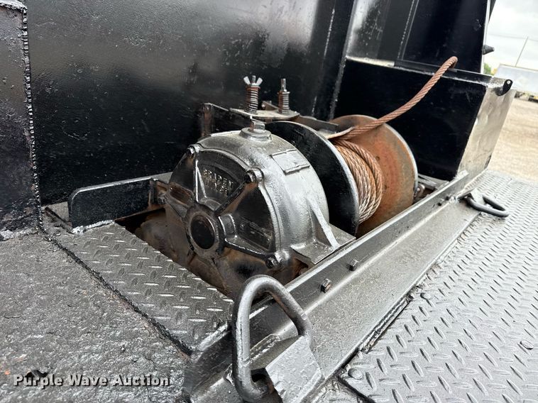 image for item EG5783 1987 International F-2574 tow truck