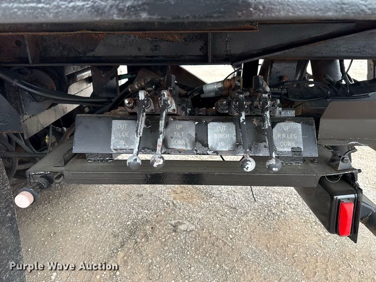 image for item EG5783 1987 International F-2574 tow truck