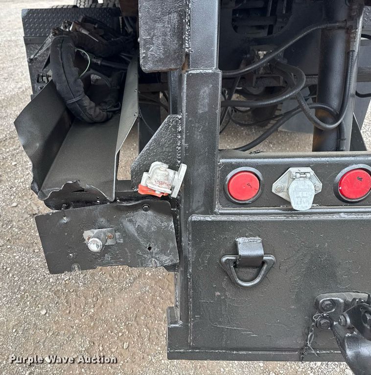 image for item EG5783 1987 International F-2574 tow truck