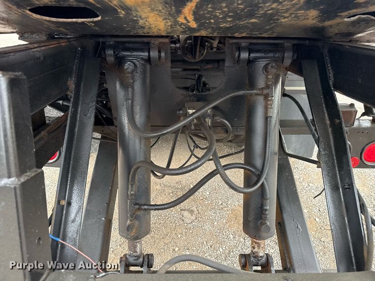 image for item EG5783 1987 International F-2574 tow truck