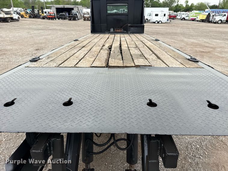 image for item EG5783 1987 International F-2574 tow truck