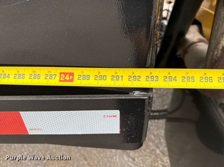 image for item EG5783 1987 International F-2574 tow truck