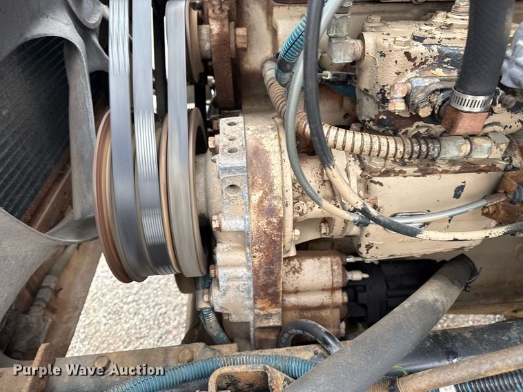 image for item EG5783 1987 International F-2574 tow truck