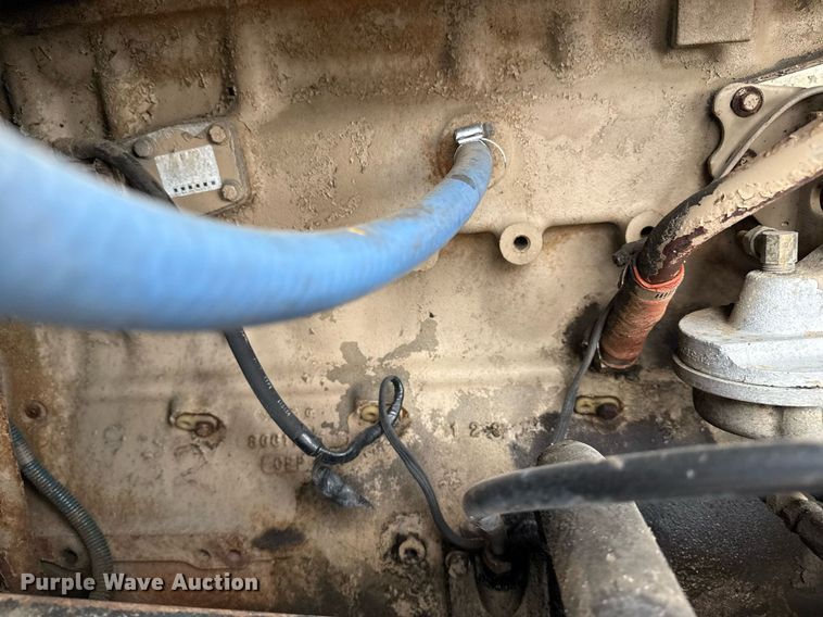 image for item EG5783 1987 International F-2574 tow truck