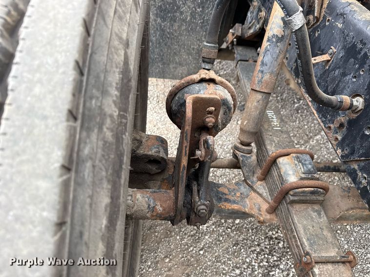 image for item EG5783 1987 International F-2574 tow truck