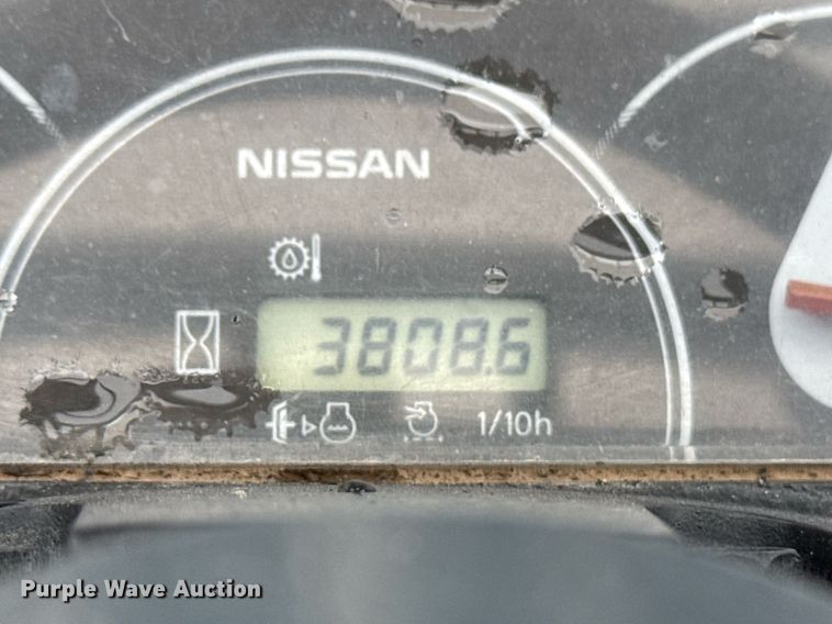 image for item EG5794 2006 Nissan 50 forklift