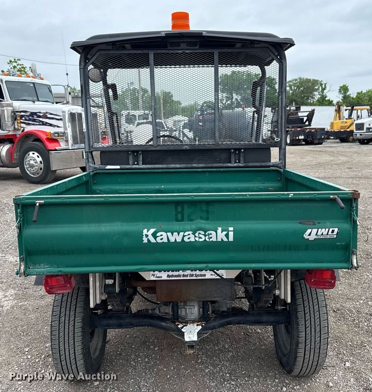 image for item EG5799 2007 Kawasaki Mule 3010 utility vehicle