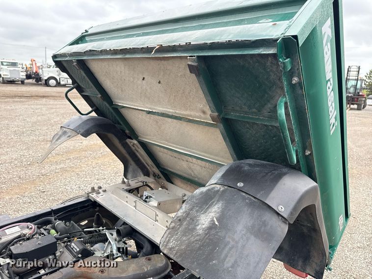 image for item EG5801 2007 Kawasaki Mule 3010 utility vehicle