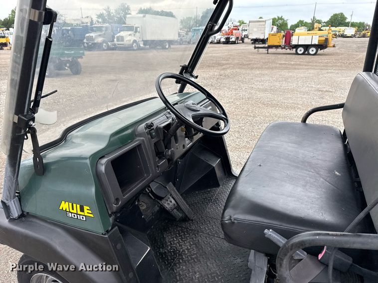 image for item EG5801 2007 Kawasaki Mule 3010 utility vehicle