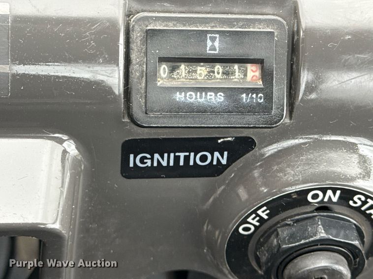 image for item EG5801 2007 Kawasaki Mule 3010 utility vehicle