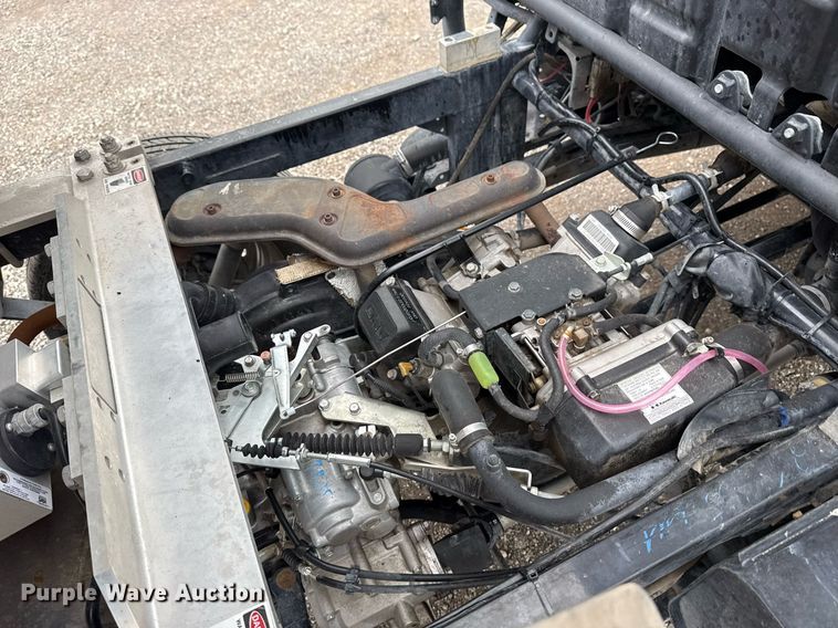 image for item EG5801 2007 Kawasaki Mule 3010 utility vehicle