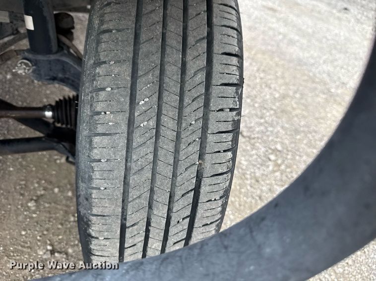 image for item EG5801 2007 Kawasaki Mule 3010 utility vehicle