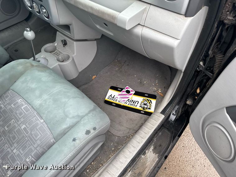 image for item EG6398 2006 Chrysler PT Cruiser Touring Edition 