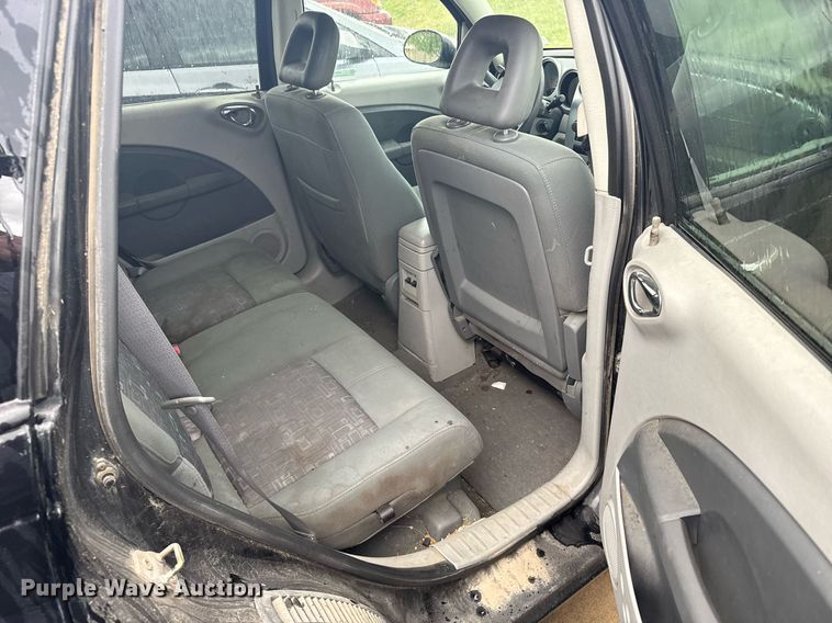 image for item EG6398 2006 Chrysler PT Cruiser Touring Edition 