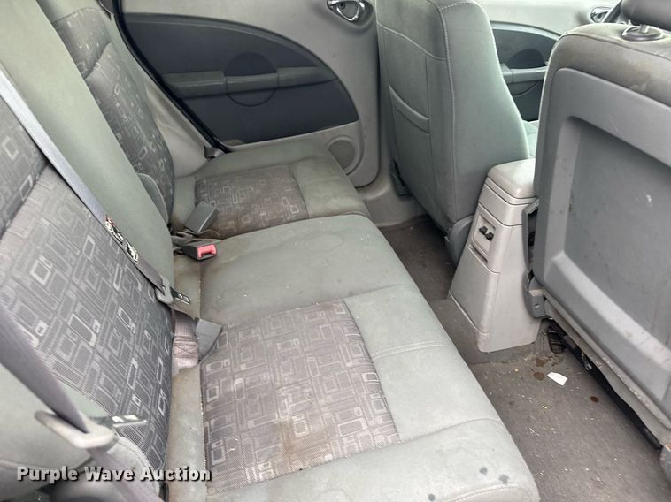 image for item EG6398 2006 Chrysler PT Cruiser Touring Edition 