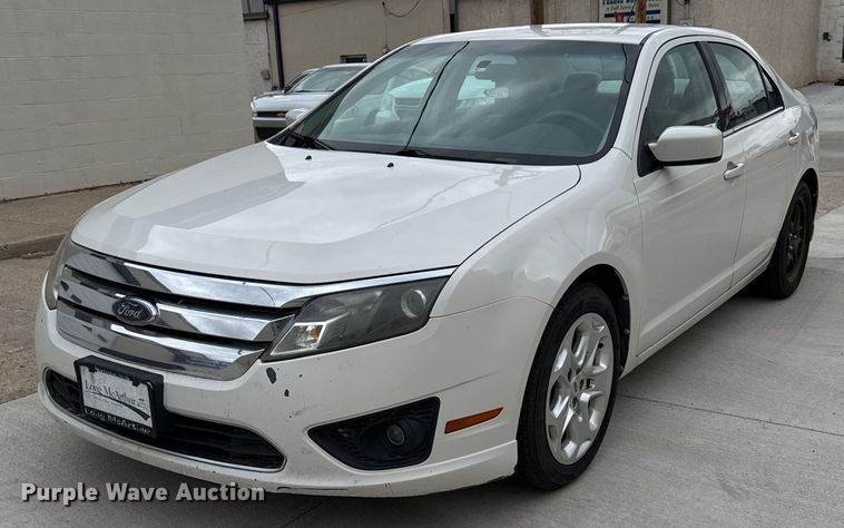 image for item EG6403 2010 Ford Fusion SE  