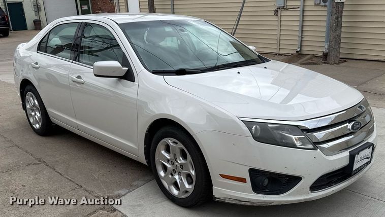 image for item EG6403 2010 Ford Fusion SE  