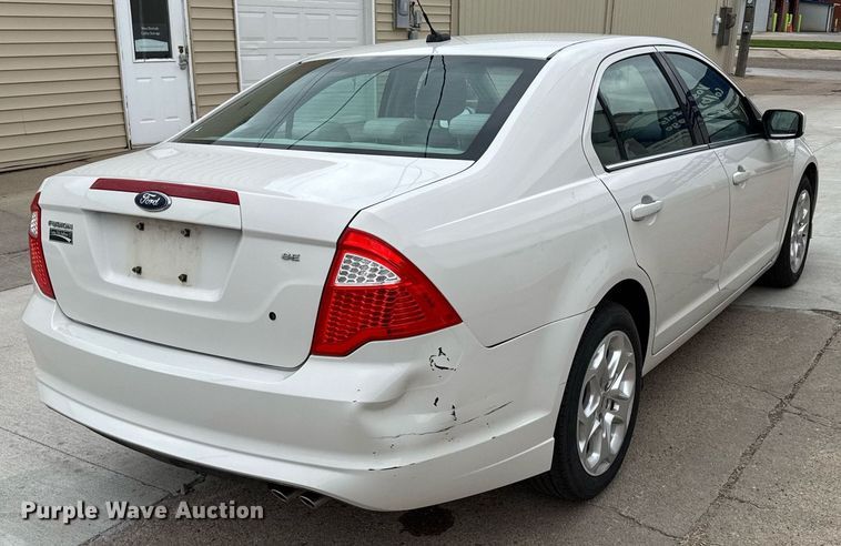 image for item EG6403 2010 Ford Fusion SE  