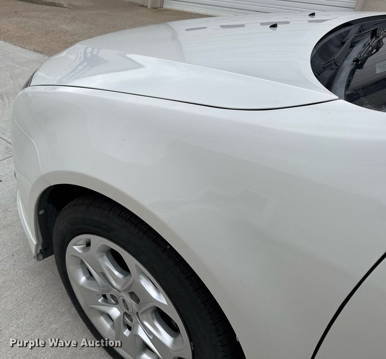 image for item EG6403 2010 Ford Fusion SE  