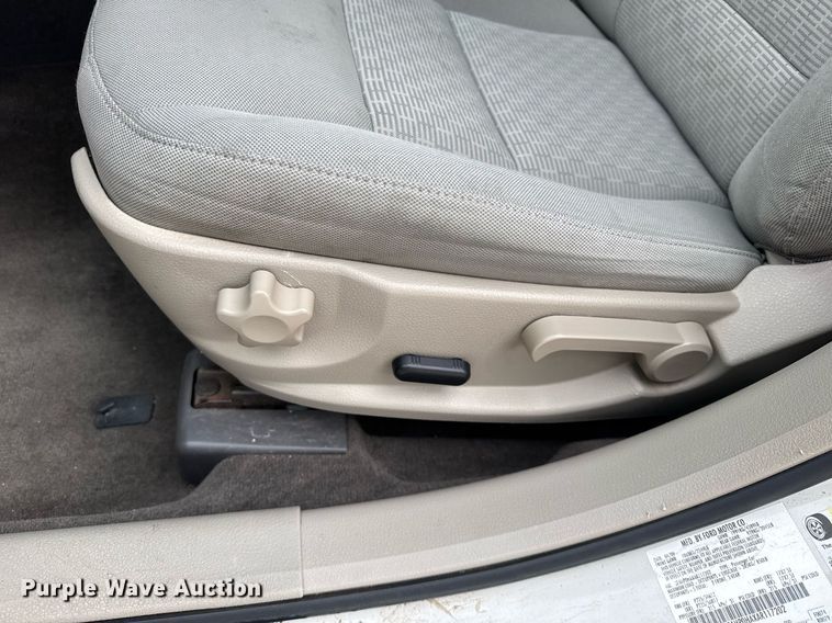 image for item EG6403 2010 Ford Fusion SE  