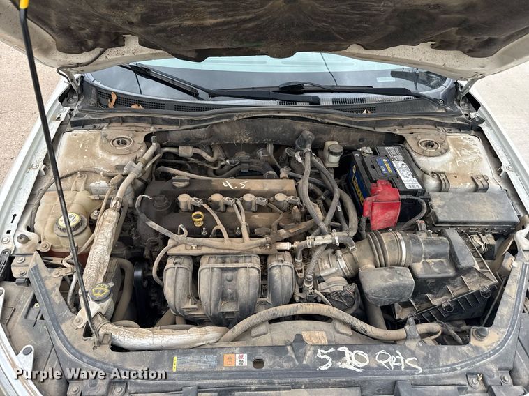 image for item EG6403 2010 Ford Fusion SE  