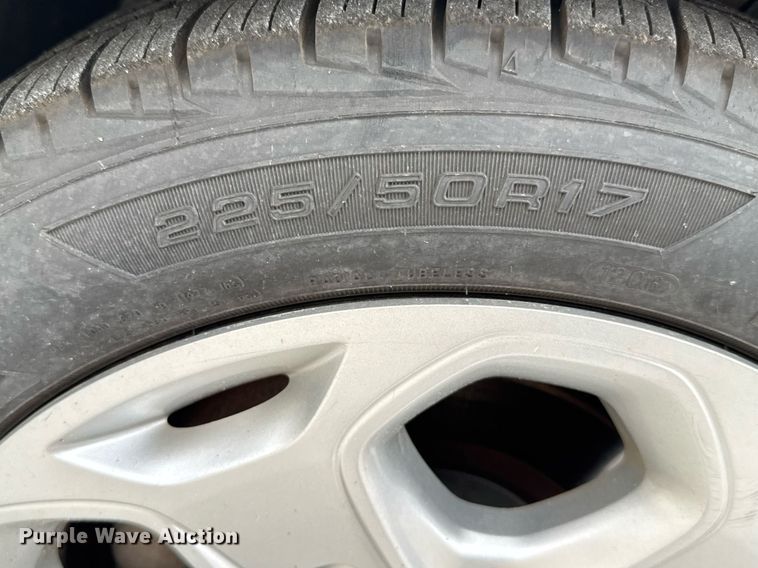 image for item EG6403 2010 Ford Fusion SE  