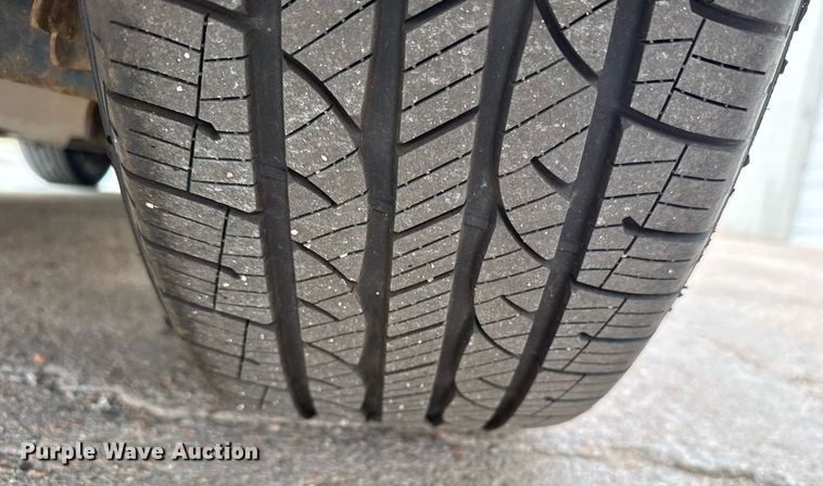 image for item EG6403 2010 Ford Fusion SE  