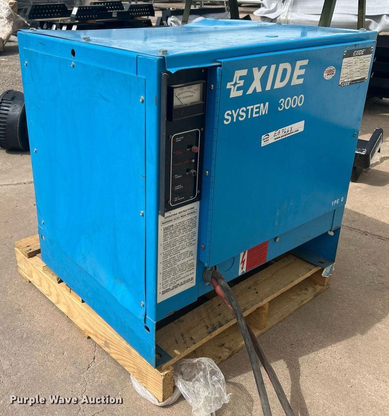 image for item EG7668 1995 Crown RR3510-35 order picker