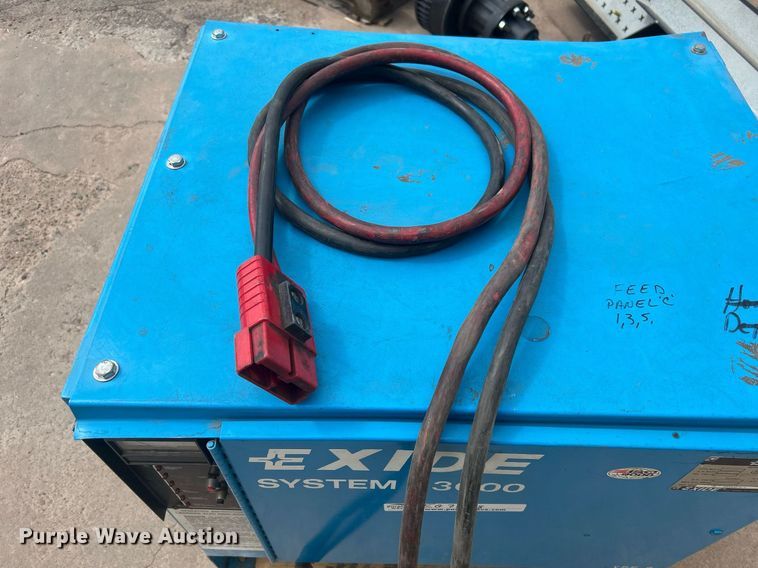 image for item EG7668 1995 Crown RR3510-35 order picker