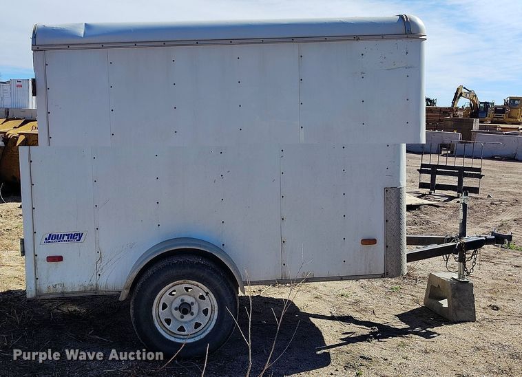 image for item EH0277 2010 Pace American JT58SA enclosed cargo trailer