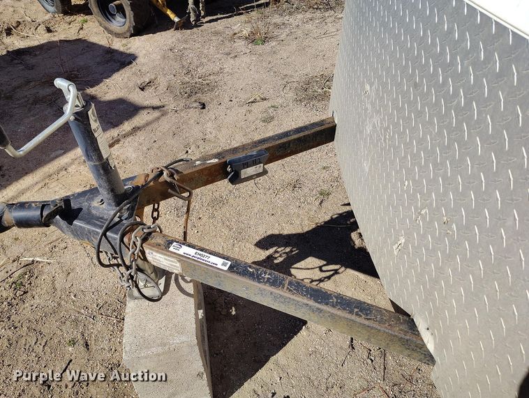 image for item EH0277 2010 Pace American JT58SA enclosed cargo trailer