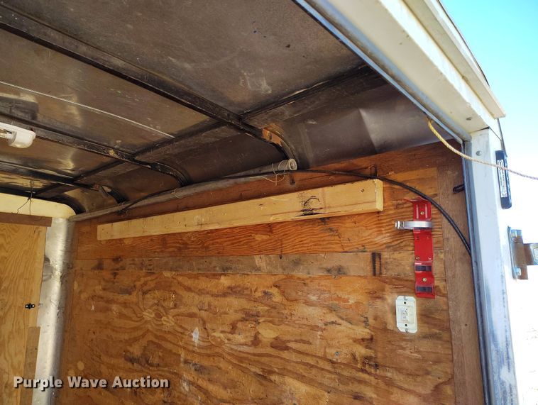 image for item EH0277 2010 Pace American JT58SA enclosed cargo trailer