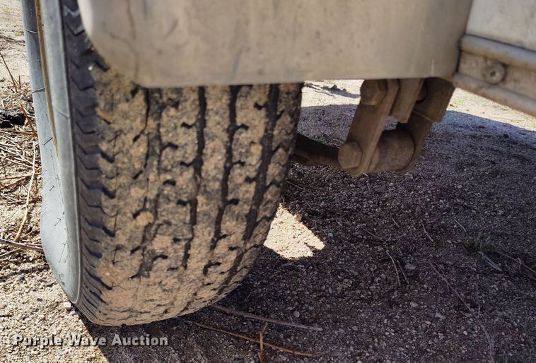 image for item EH0277 2010 Pace American JT58SA enclosed cargo trailer