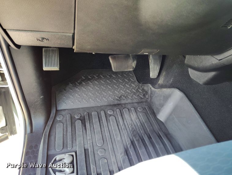 image for item EH0279 2019 Dodge Ram 1500 Crew Cab pickup truck