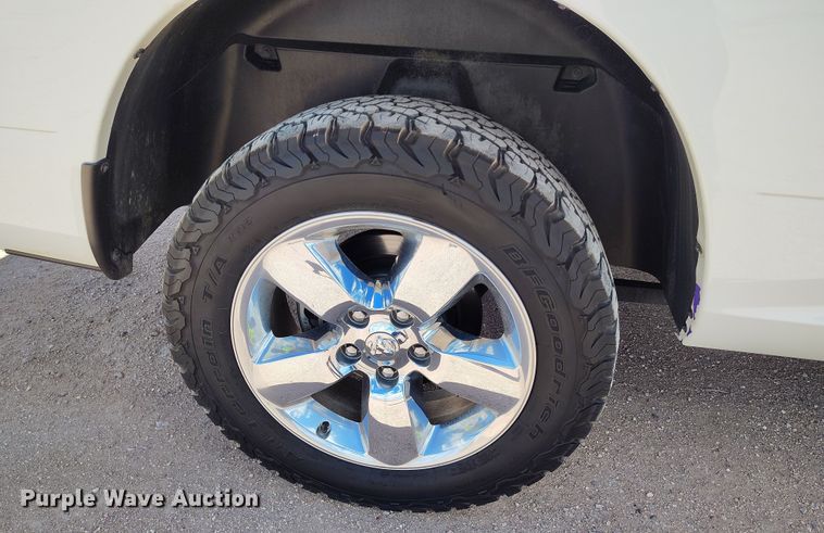 image for item EH0279 2019 Dodge Ram 1500 Crew Cab pickup truck