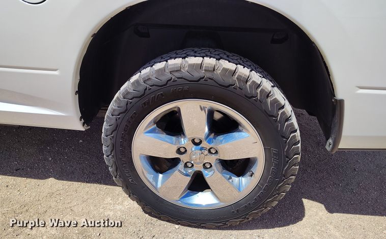 image for item EH0279 2019 Dodge Ram 1500 Crew Cab pickup truck