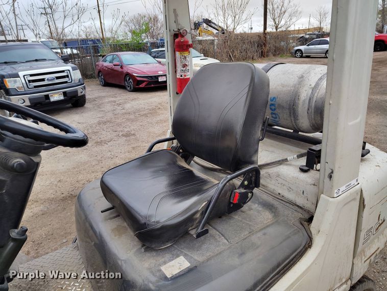 image for item EH0281 2016 UniCarriers PF50 forklift