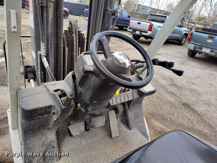 image for item EH0281 2016 UniCarriers PF50 forklift