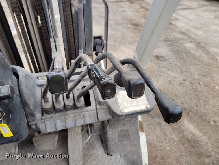 image for item EH0281 2016 UniCarriers PF50 forklift