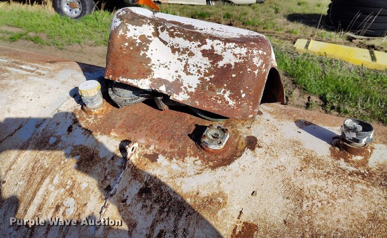 image for item EH0294 1973 Riley Beaird Inc. LPG tank