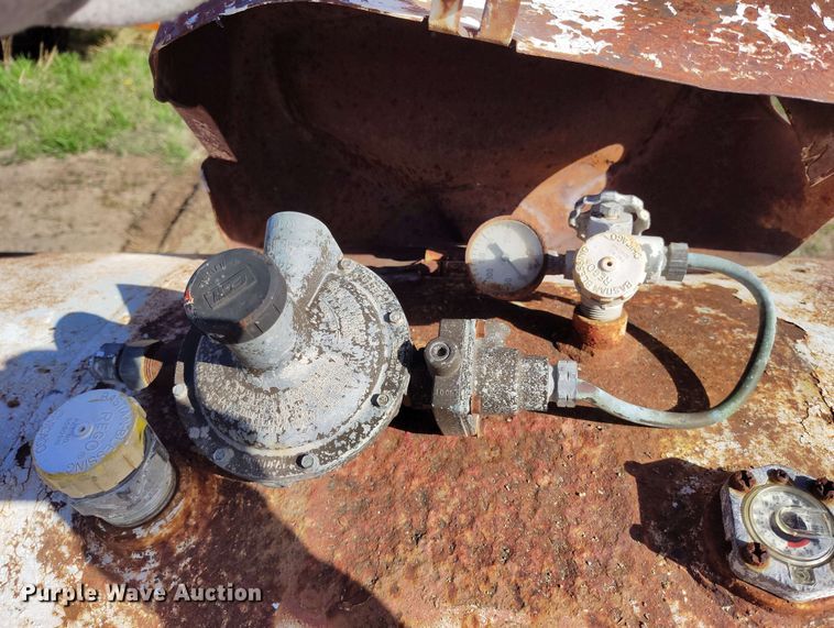 image for item EH0294 1973 Riley Beaird Inc. LPG tank