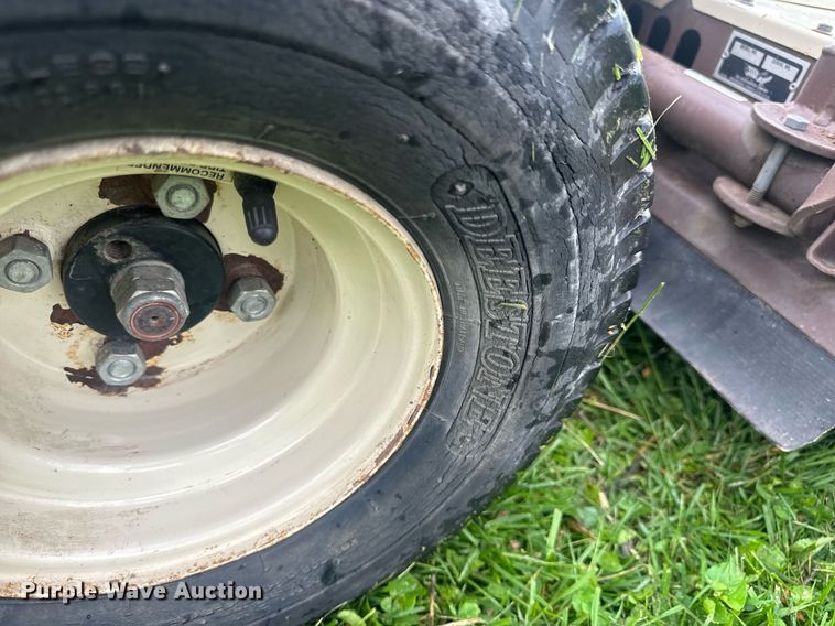 image for item EH7436 Grasshopper 614 ZTR lawn mower