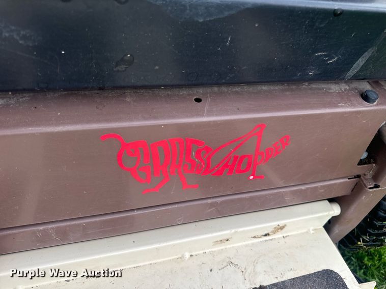 image for item EH7436 Grasshopper 614 ZTR lawn mower