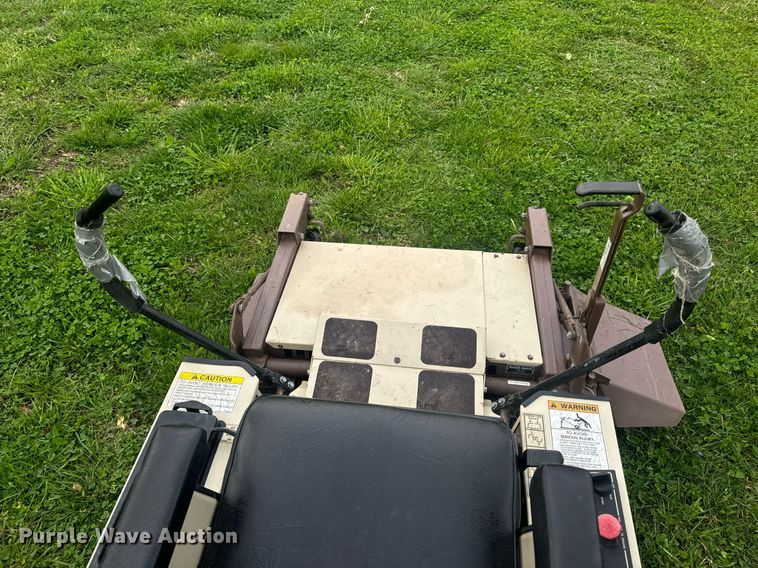 image for item EH7436 Grasshopper 614 ZTR lawn mower