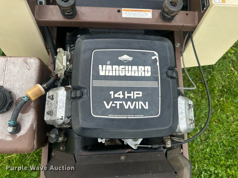 image for item EH7436 Grasshopper 614 ZTR lawn mower