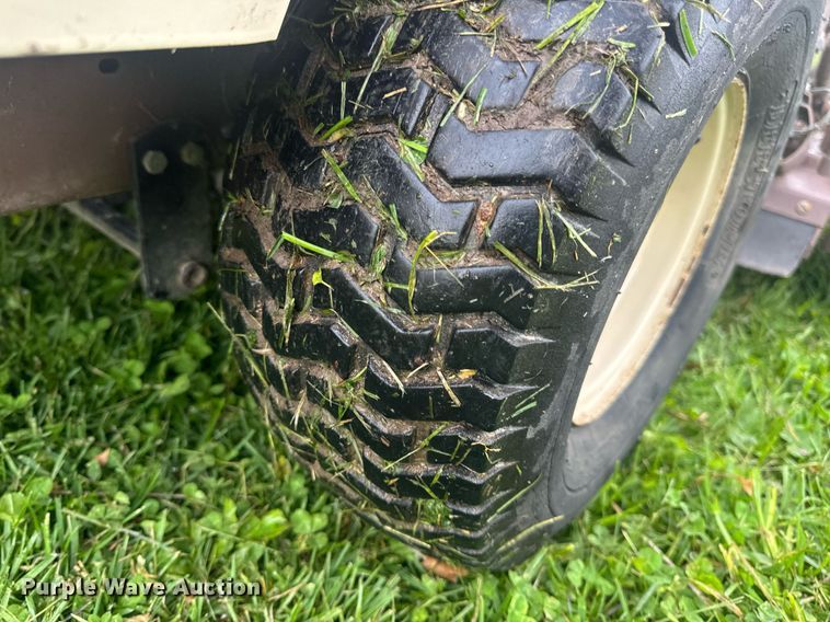 image for item EH7436 Grasshopper 614 ZTR lawn mower