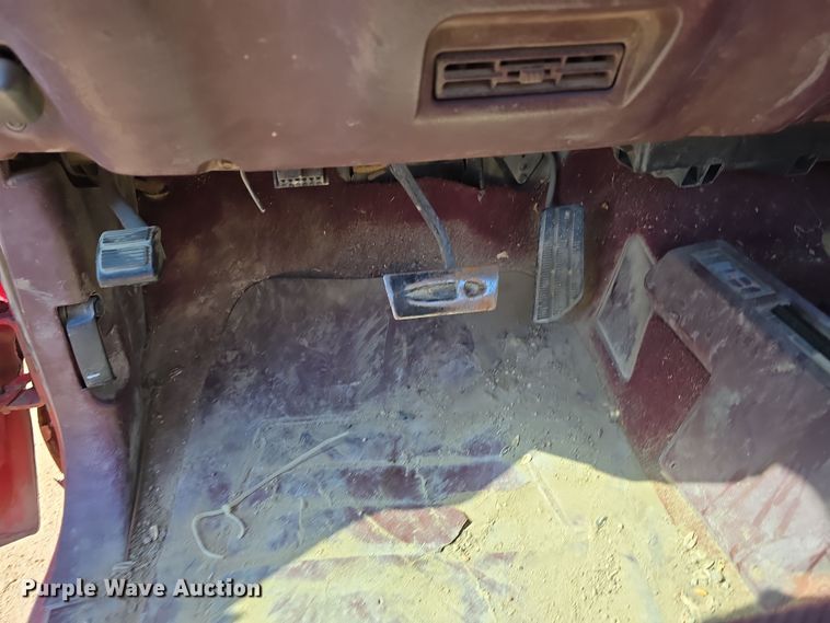 image for item EH8658 1995 Chevrolet K1500 pickup truck