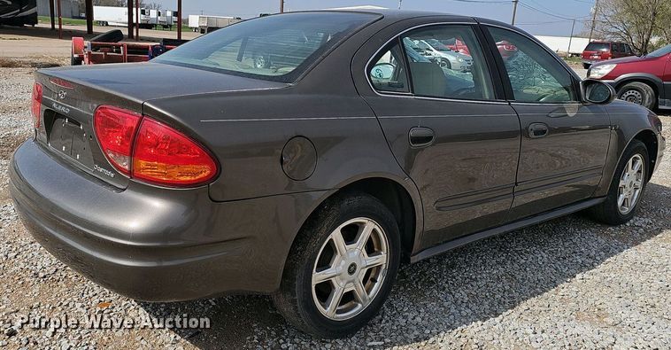 image for item EH8874 2001 Oldsmobile Alero 